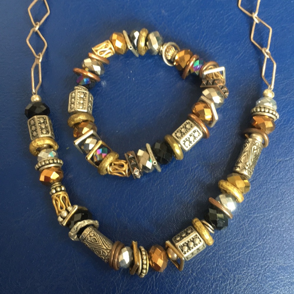 *Multi metal necklace & bracelet